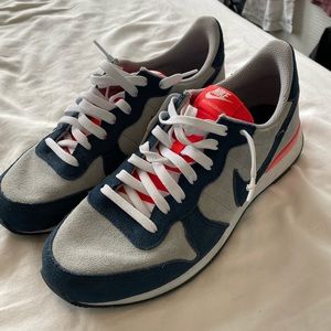 Nike Internationalist Men’s Shoes (Nike ID)